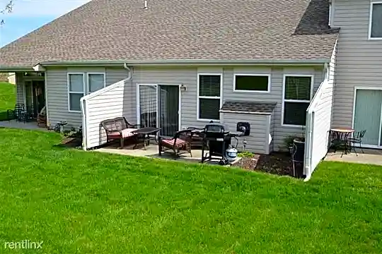 4181 E Village Dr Photo 1