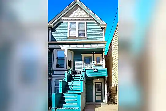 1463 8th Ave Photo 1