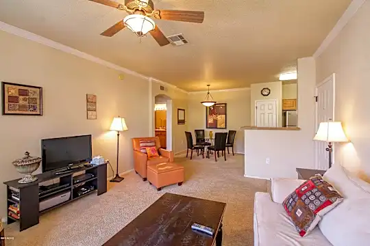 7050 E Sunrise Dr #19202 Photo 2