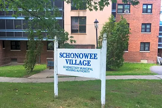 Schonowee Village Photo 2