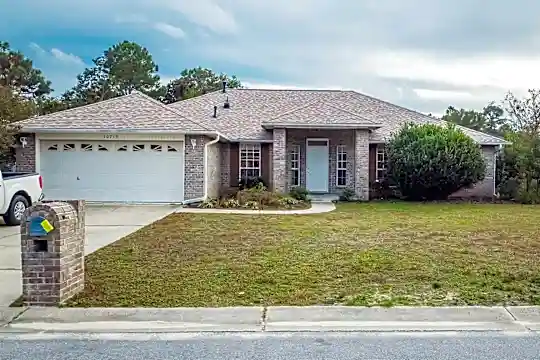 10719 Crosscut Dr Photo 1