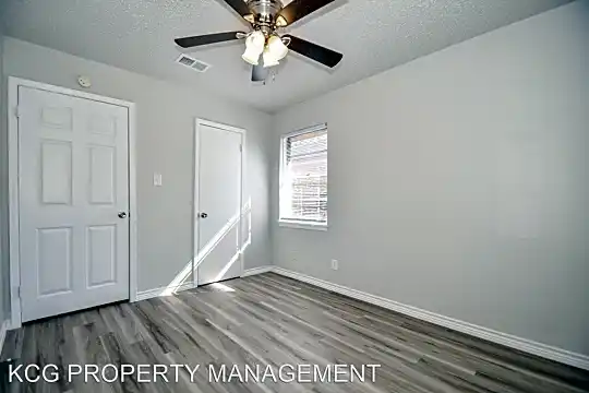 2116 Thonig Rd Photo 1