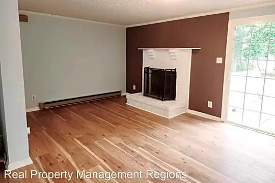 291 Neumans Rd Photo 2