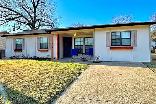 12117 Oberlin Dr Photo 1