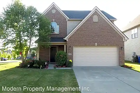 4749 Larkhill Ln Photo 1