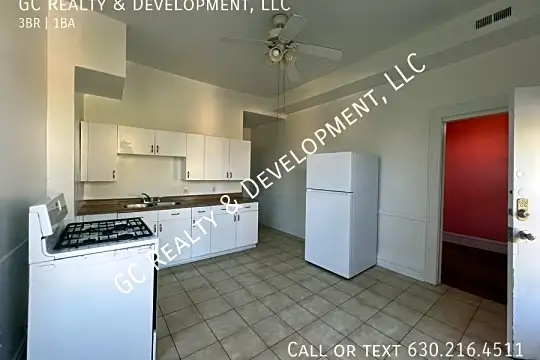 1413 N Campbell Ave - Unit 2 Photo 2