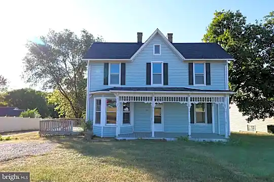 508 S Water St Photo 2