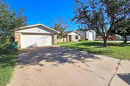 8 Cottonwood Ln Photo 2