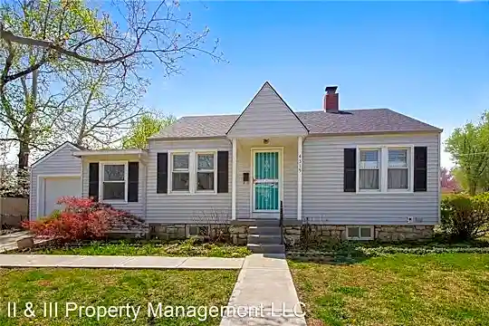 4315 Sunrise Dr Photo 1