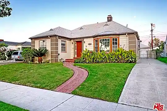 3886 Hepburn Ave Photo 1