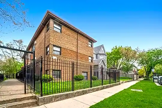 2108 E 72nd Pl #2N Photo 1