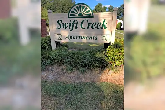 Swift Creek Apartments Photo 2
