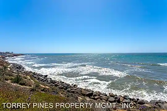 4946-4952-1/2 Del Mar Ave. Photo 1