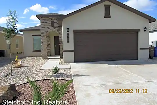 4610 Pulsar Ave Photo 1