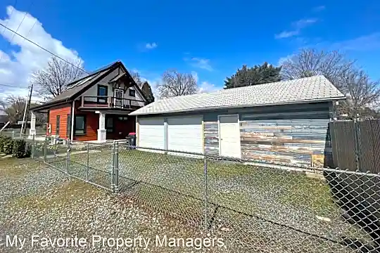 2375 Kings Hwy Photo 2