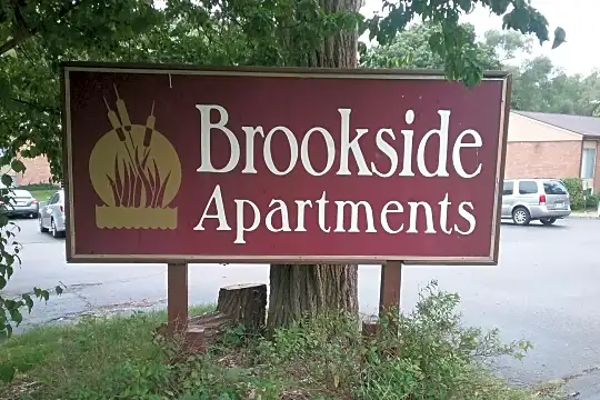 Brookside Apartments Photo 2