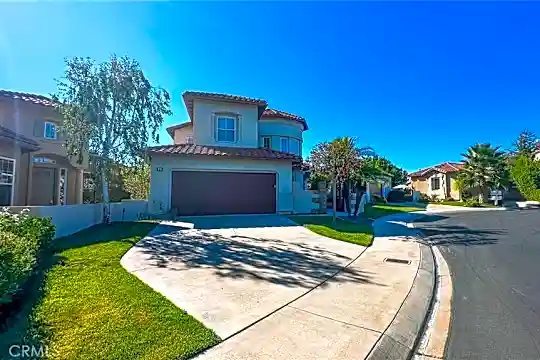 9 Yale Ct Photo 1
