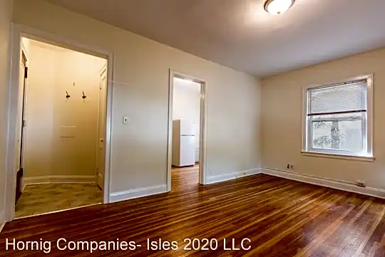 3527 Pillsbury Ave Photo 1