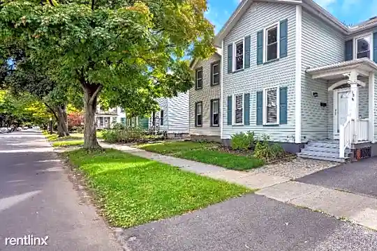15 Averill Ave Photo 1