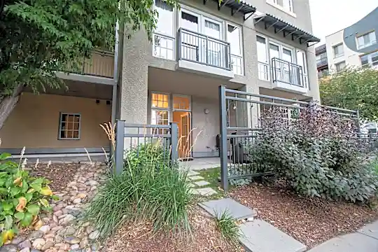 275 Harrison St Photo 2