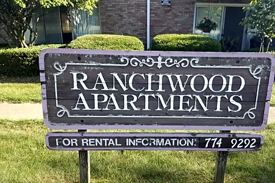 Ranchwood Apartments Photo 2