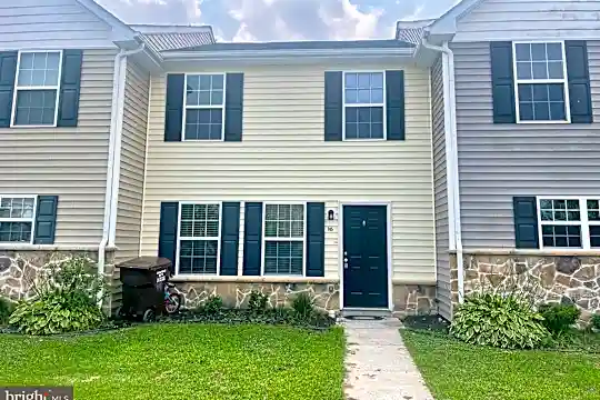 705 Wood Duck Dr Photo 1