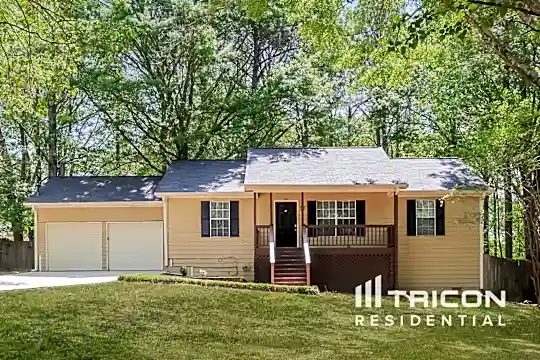 101 Halehaven Drive Photo 1