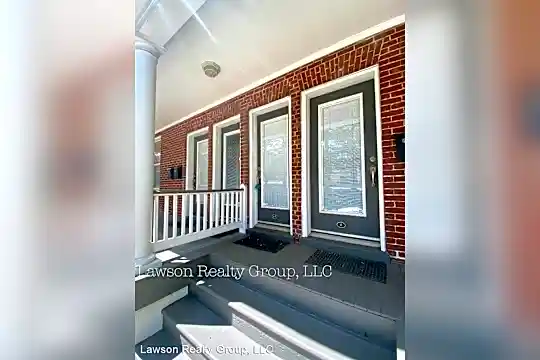13a Albemarle Ave SW Photo 2