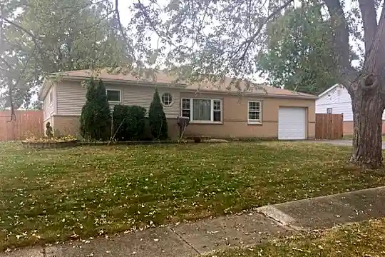 45 Bradley Ln Photo 1