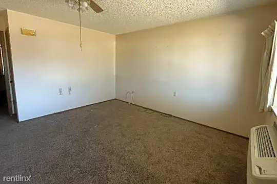 440 Lee St Photo 2