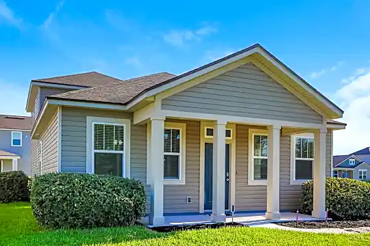 3039 Holly Grove Ln Photo 1