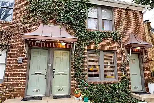 3431 Granada Ave #B Photo 2