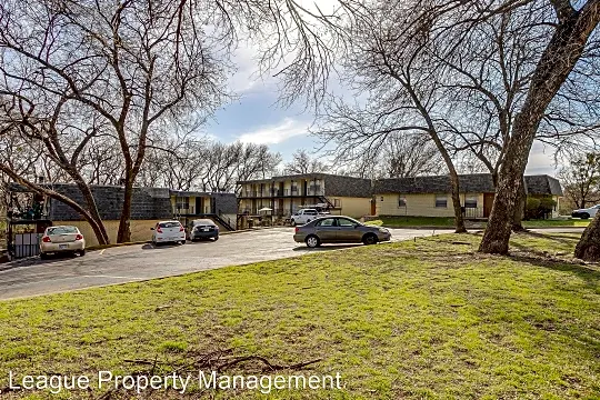 Apartments near Texas Health Hospital Clearfork, Fort Worth, TX