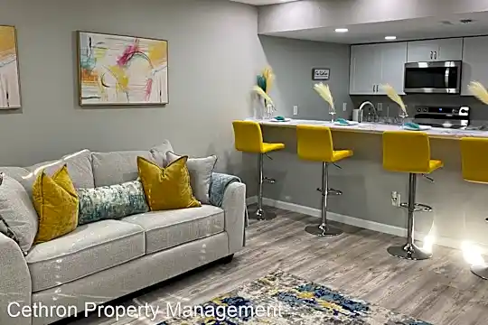1500.00 Total Move In Modern Luxurious Apartments in the Heart of Arlington, Texas! Photo 1