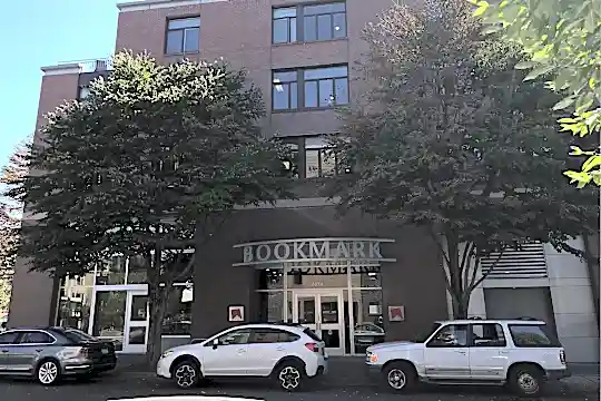 Bookmark Apartments Photo 1