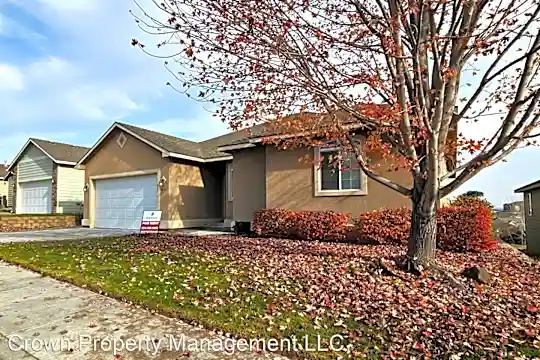 2632 Sandpiper Loop Photo 1