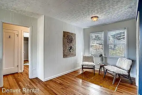 4492 Zenobia St Photo 2