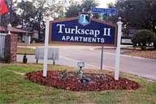 Turkscap II Photo 1