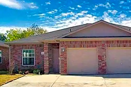 Mistletoe Hills Luxury Townhomes Photo 1