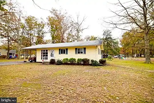 5210 Colebrook Dr Photo 1