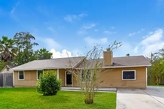 10740 Pacer Ct Photo 1