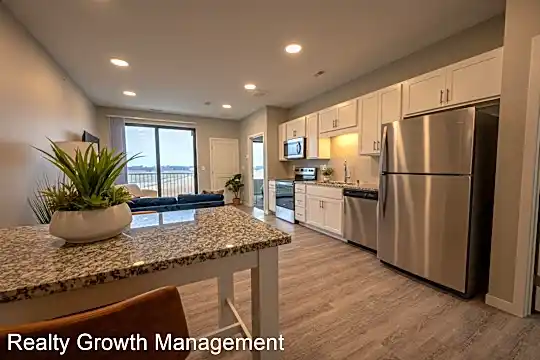 Flats 55 Photo 2