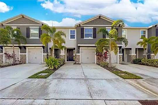 8673 Daydream St Photo 1