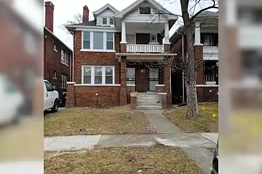 2026 Gladstone St Photo 1