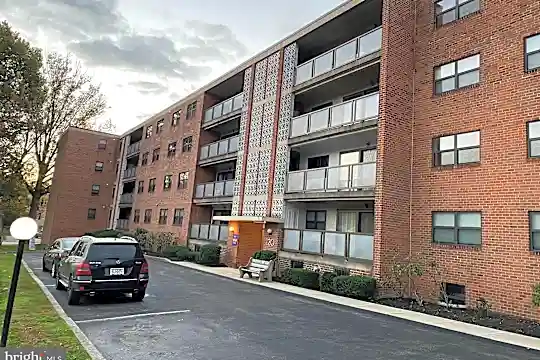 116 E Montgomery Ave #310 Photo 1