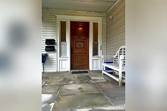 176 Woodland Ave #2 Photo 2