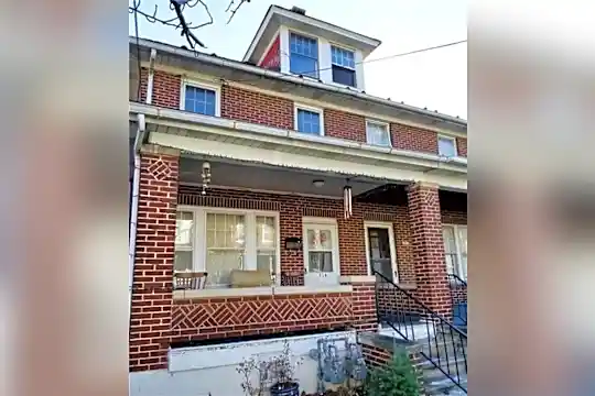 1016 Delaware Ave #2 Photo 1