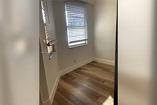 1300 SW 124th Terrace #408P Photo 2