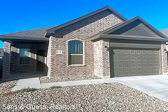 1805 Ebbets Dr Photo 1