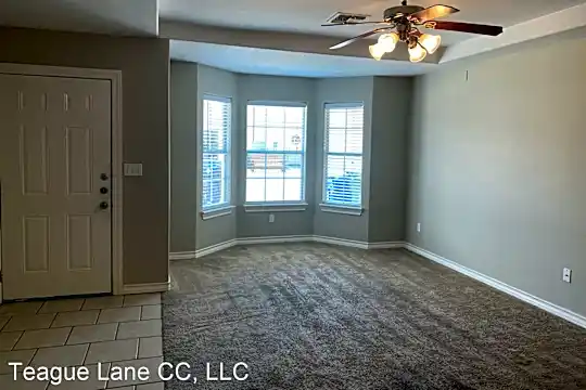 Ridgeway Townhomes, 2 bedroom, 2 baths Photo 1
